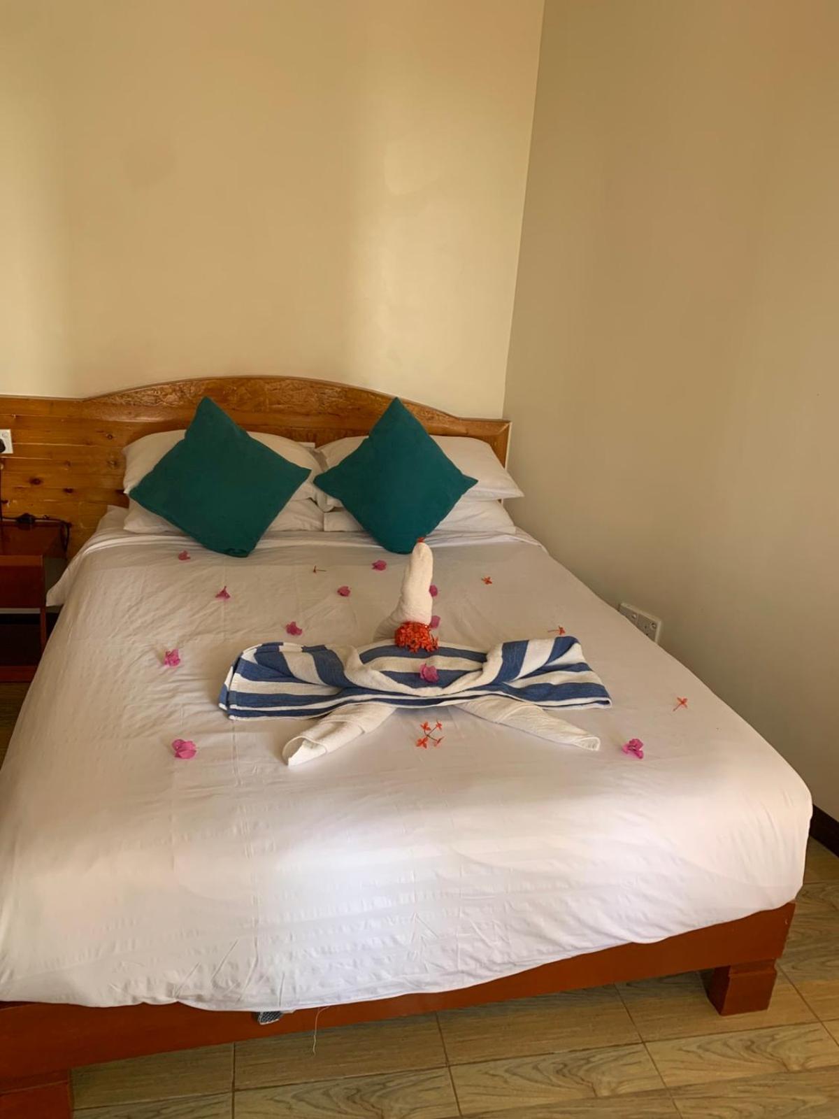Athens View Hotel Guraidhoo  Exterior foto